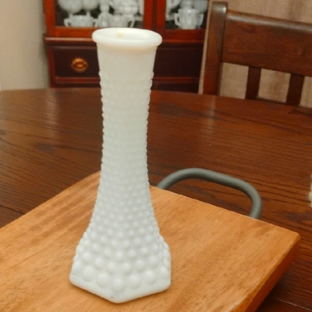 Vintafe E.O Brody Hobnail Milk Glass Bud Vase